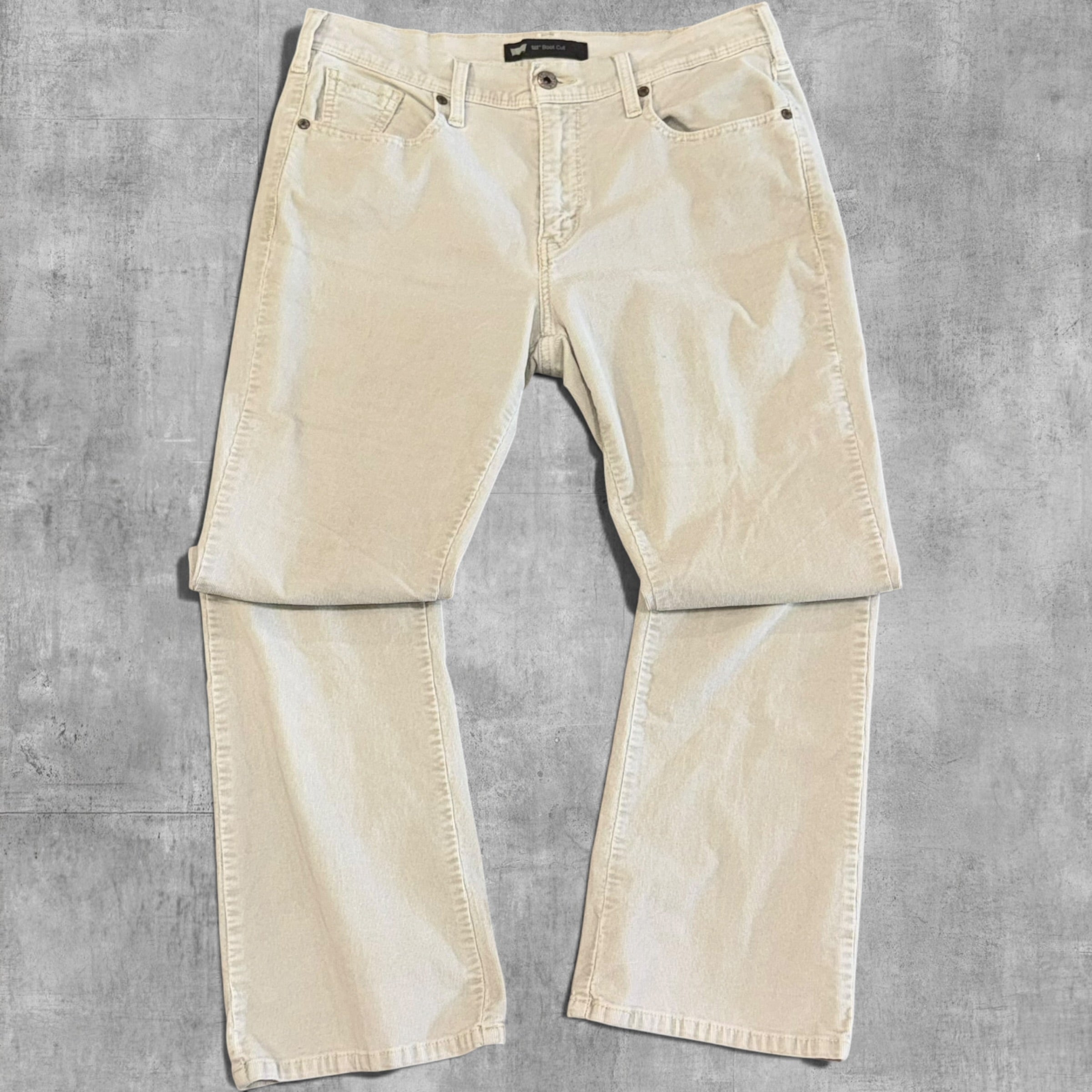 VINTAGE LEVI’S 515 BOOT CUT CREAM CORDUROY PANTS - 12X28