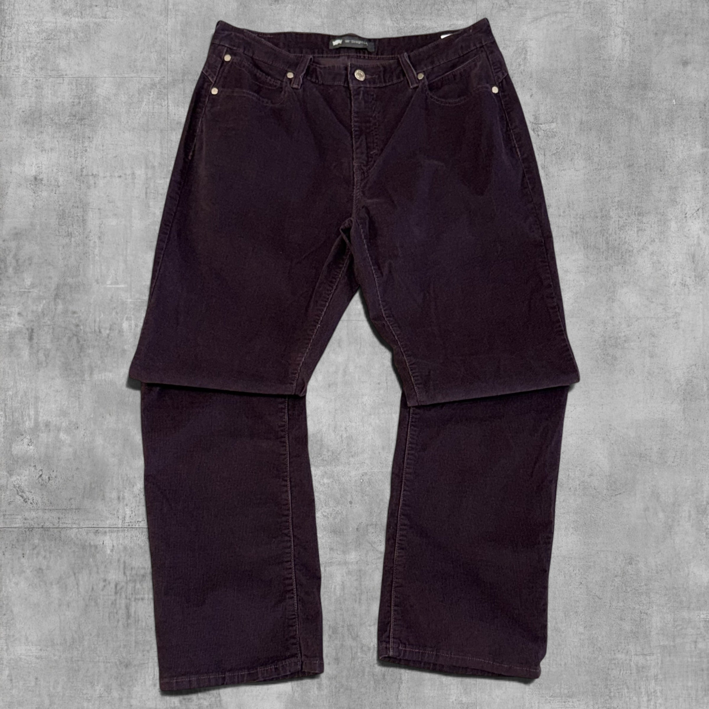 VINTAGE LEVI’S 505 STRAIGHT LEG PURPLE CORDUROY PANT - 14X32