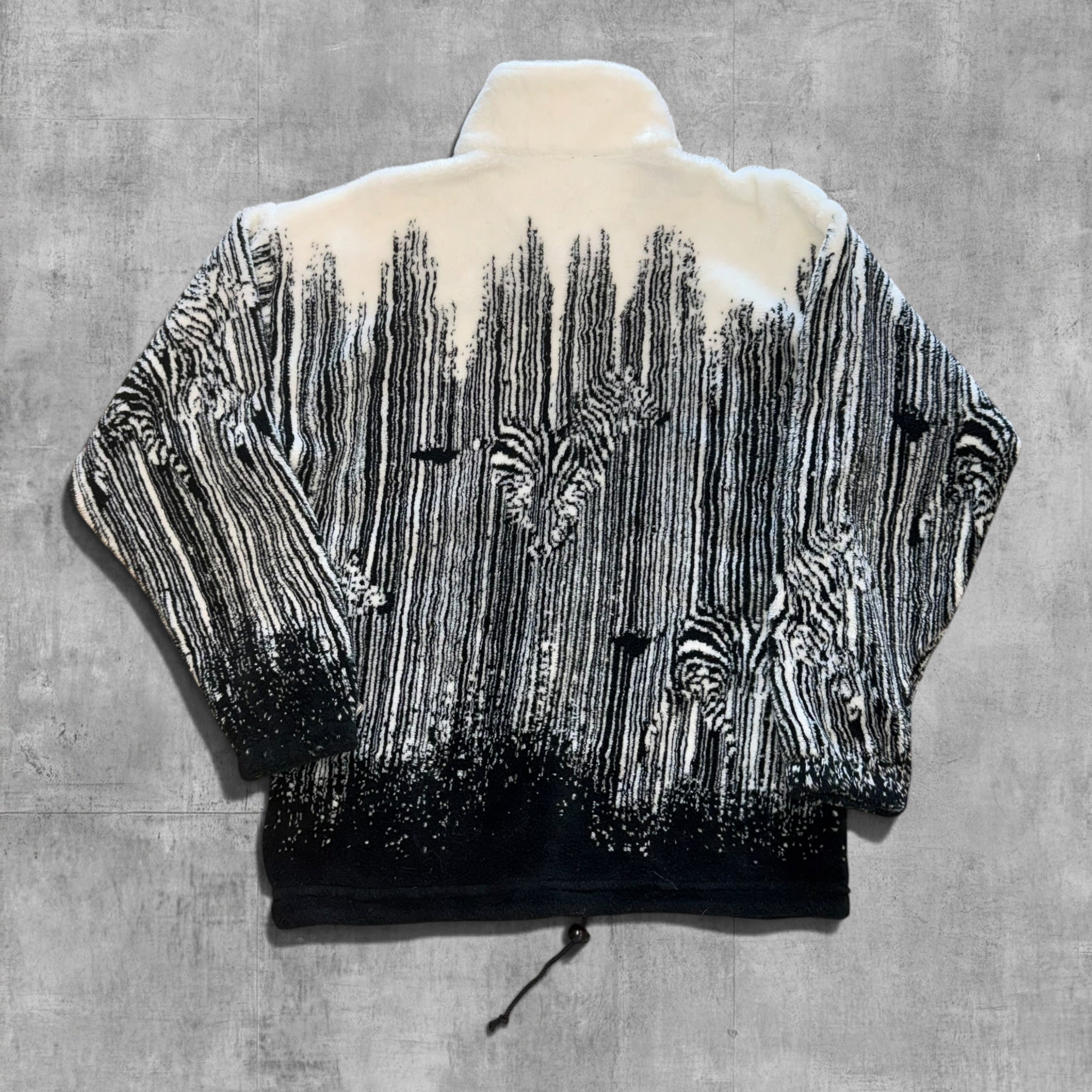 VINTAGE ZEBRA MAZMANIA FLEECE