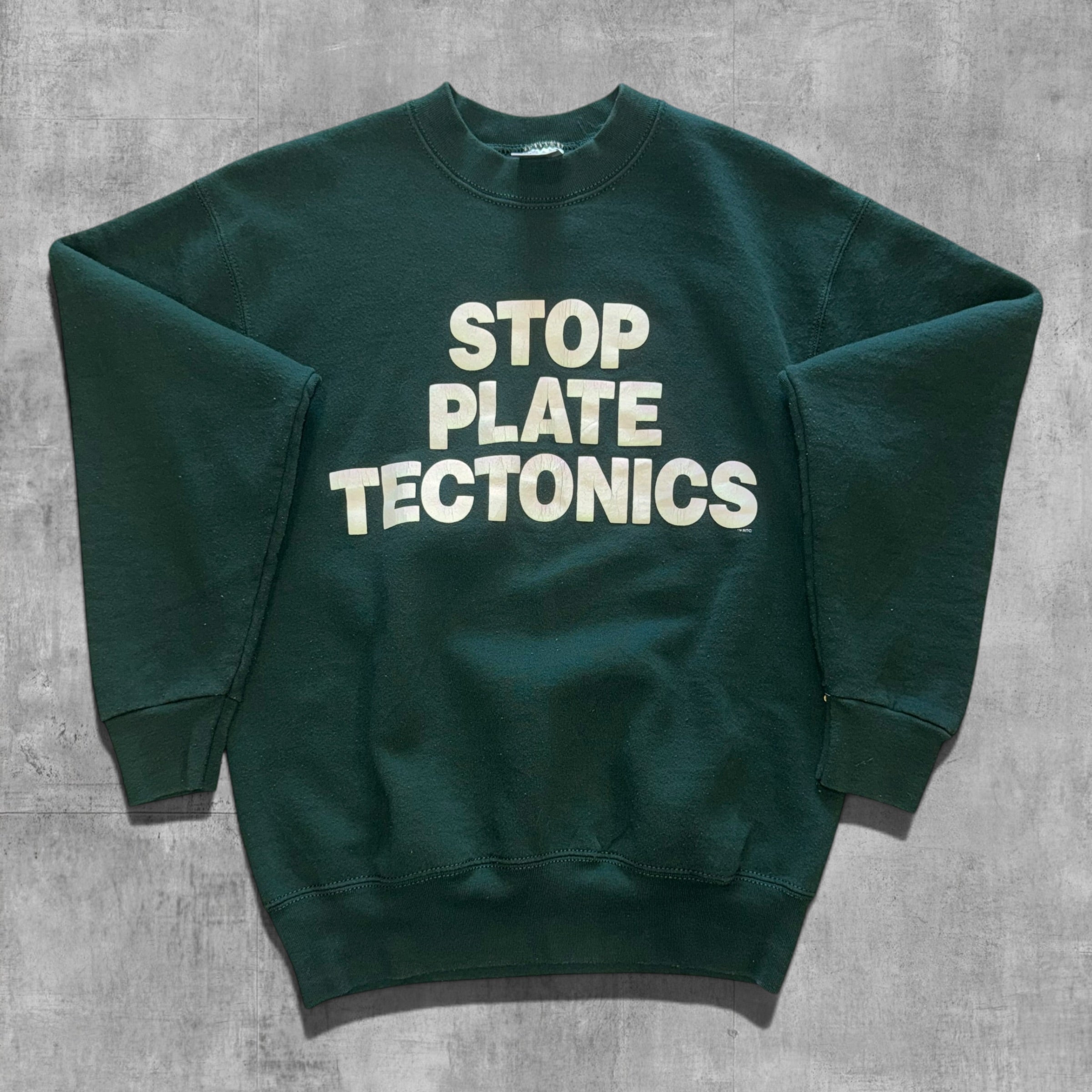VINTAGE STOP PLATE TECTONICS SWEATSHIRT - M