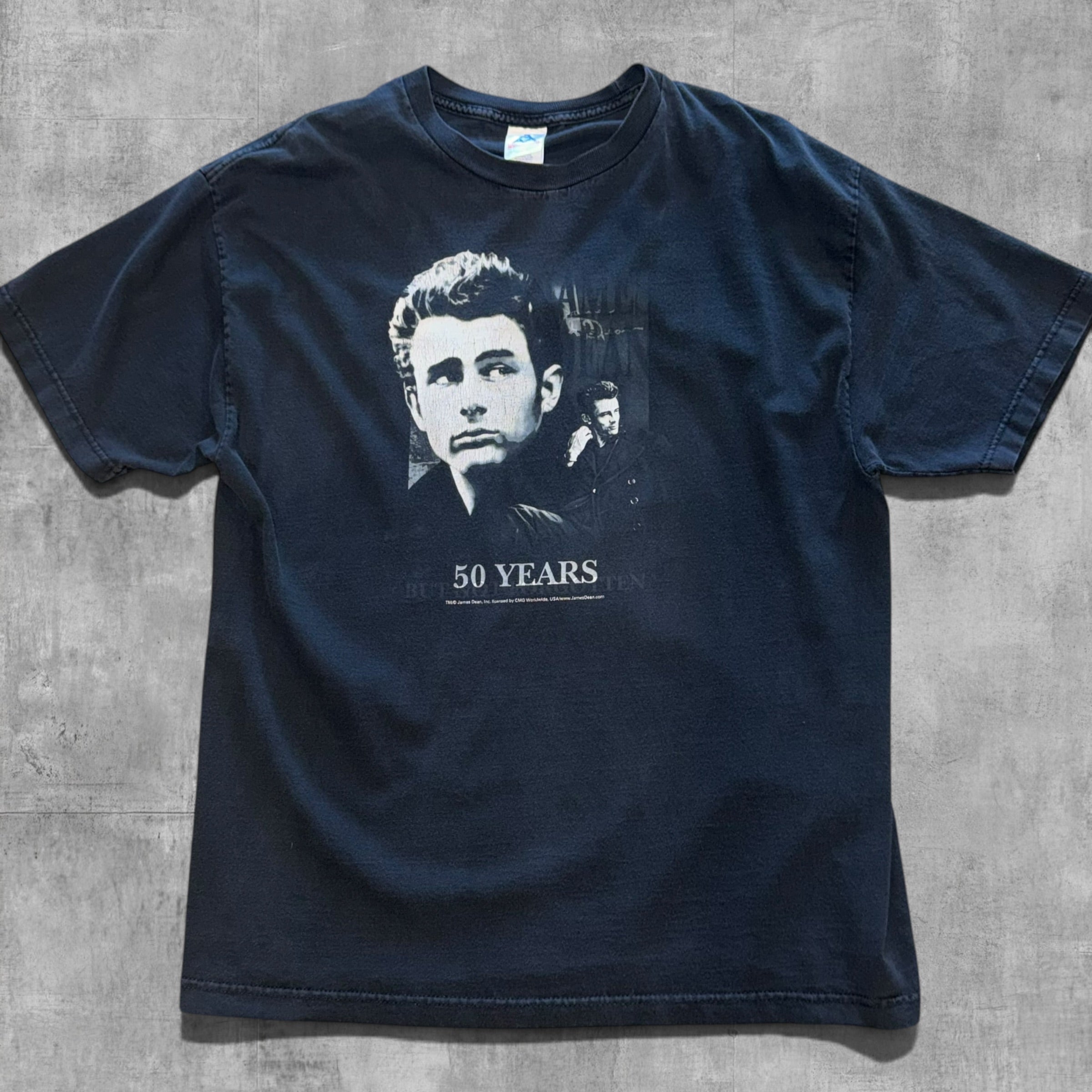 VINTAGE JAMES DEAN 50 YEARS BUT NOT FORGOTTEN TEE - 2005 - XL