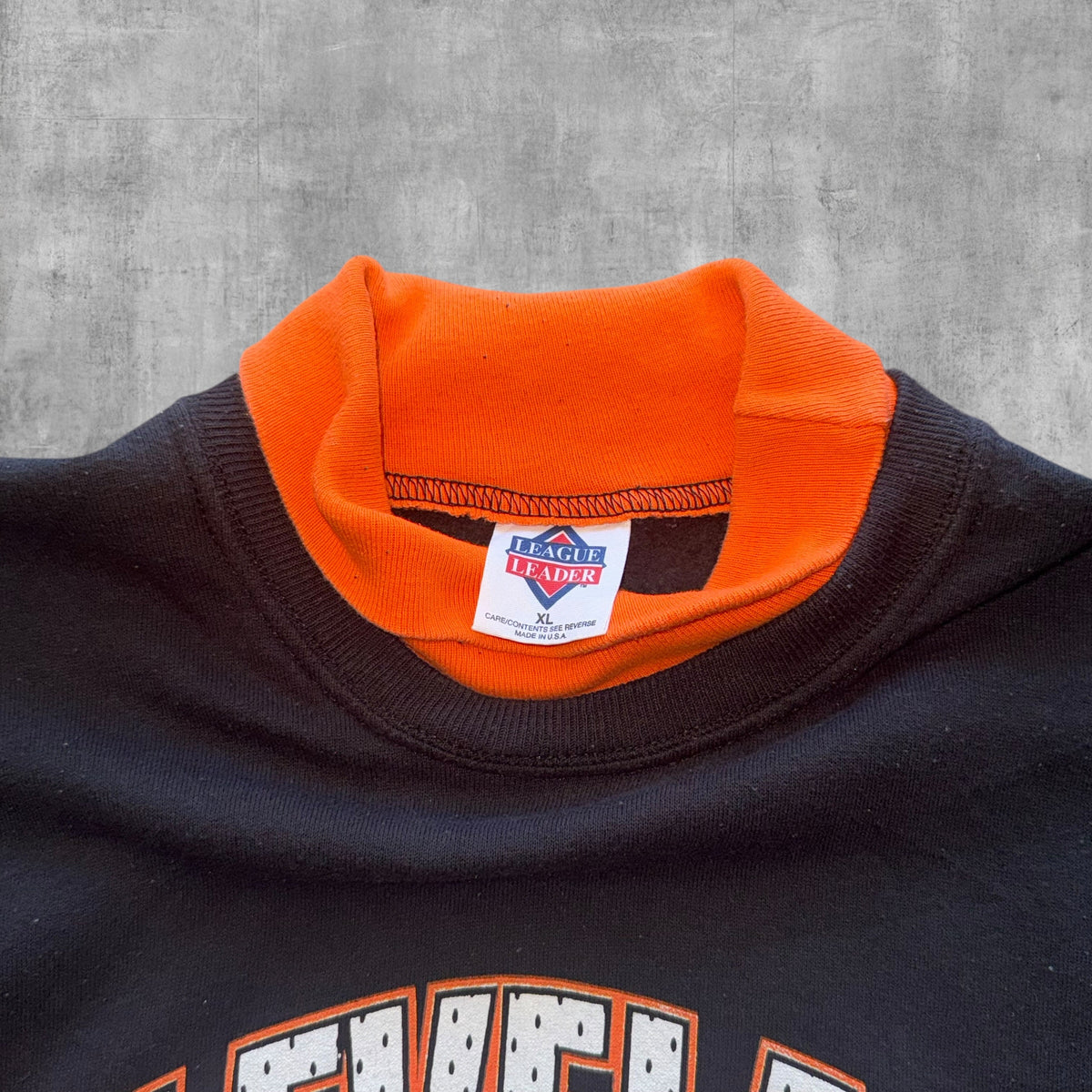 VINTAGE CLEVELAND BROWNS NFL CREWNECK - XL