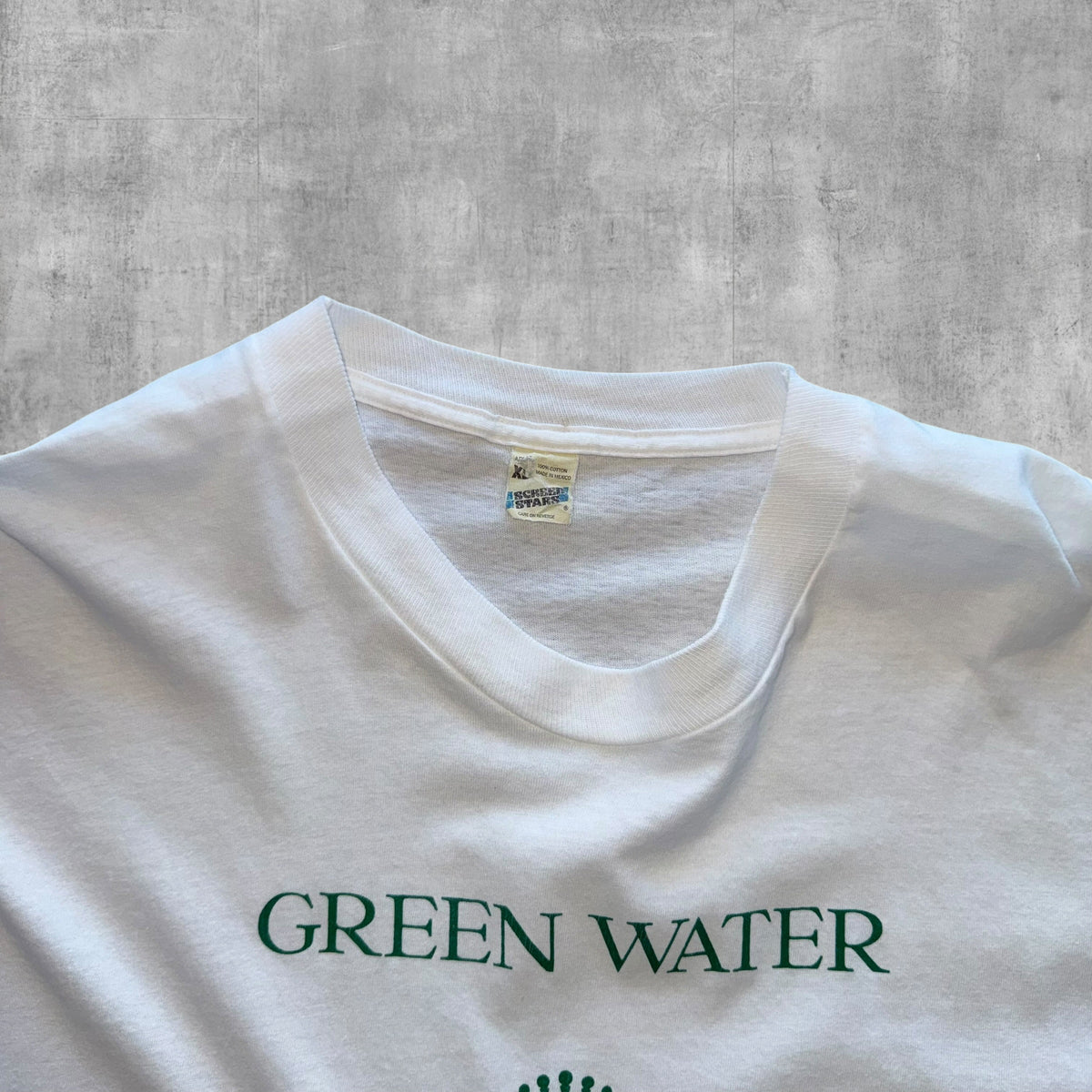 VINTAGE GREEN WATER PARFUMS TEE - XL
