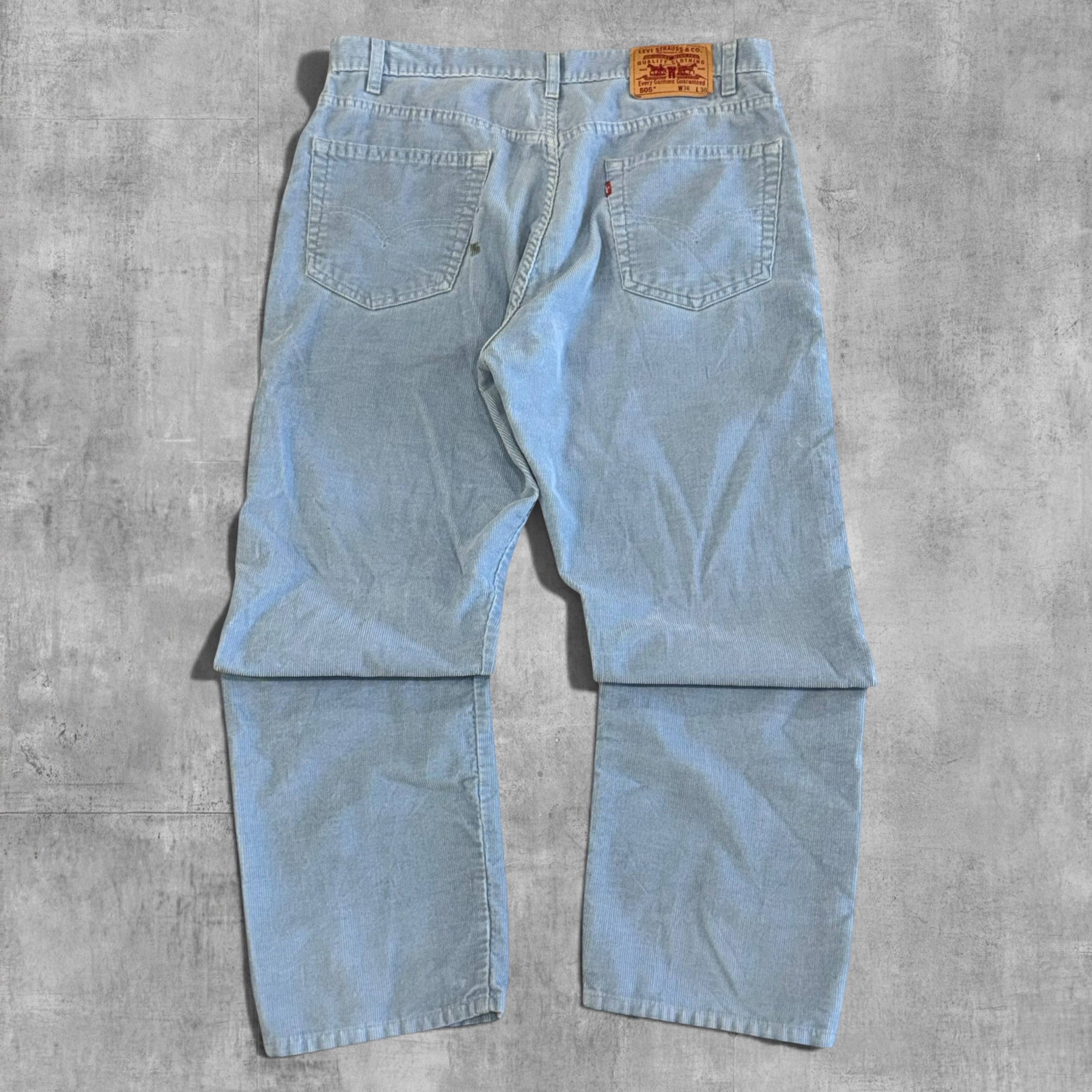 VINTAGE LEVI’S 505 CORDUROY - 36X30