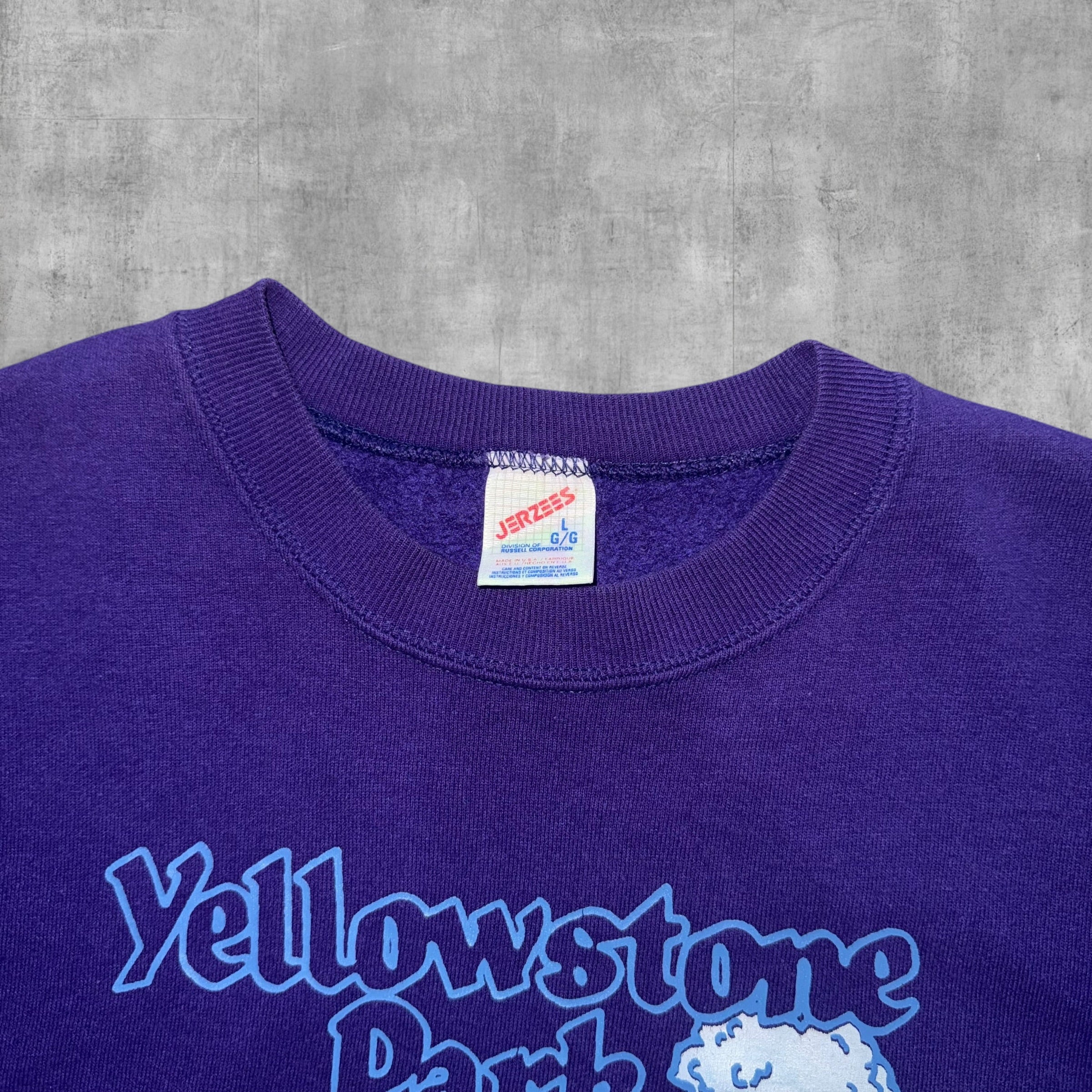 VINTAGE YELLOWSTONE PARK SWEATSHIRT - L