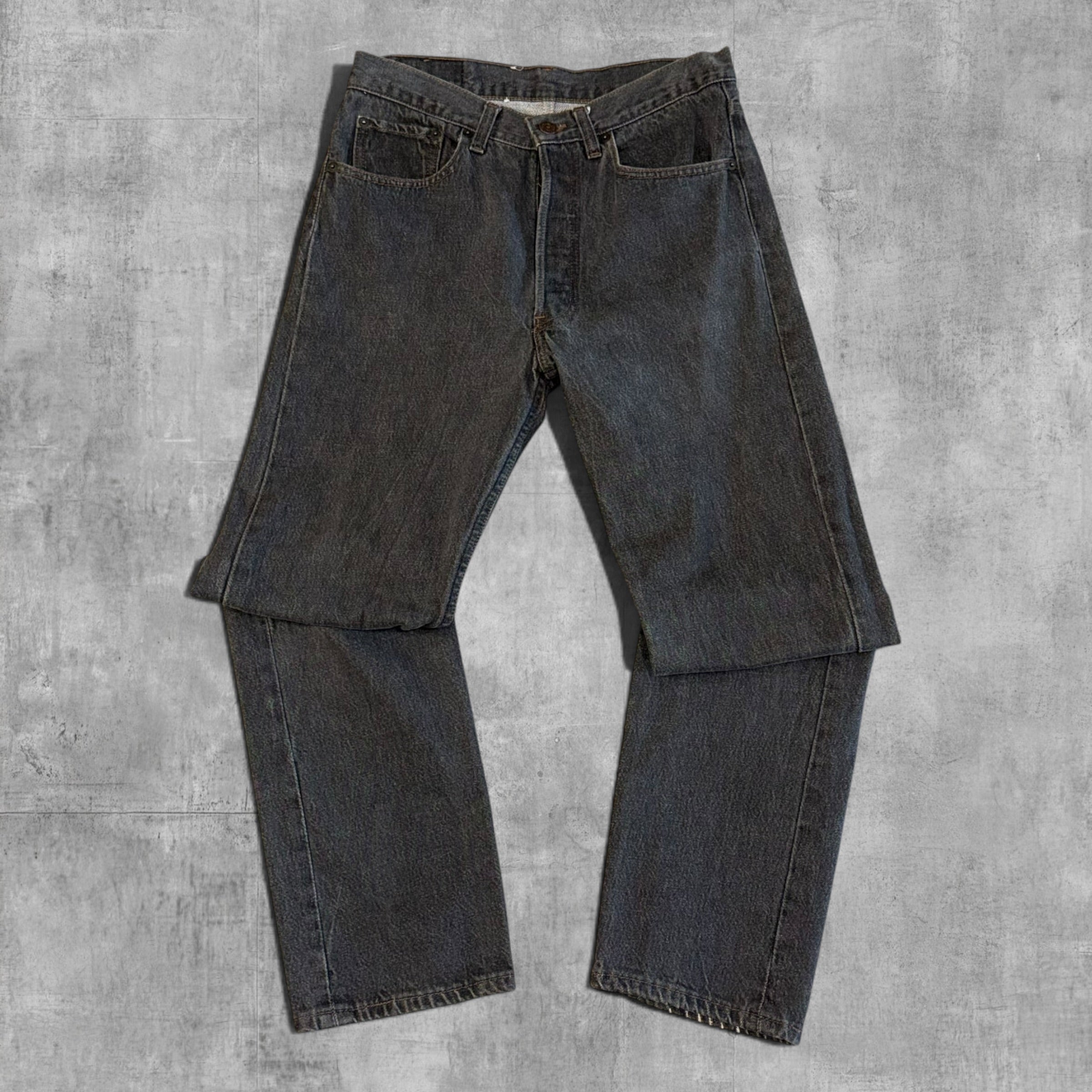VINTAGE LEVI’S 501 BUTTON FLY DARK GREY DENIM - 31X32