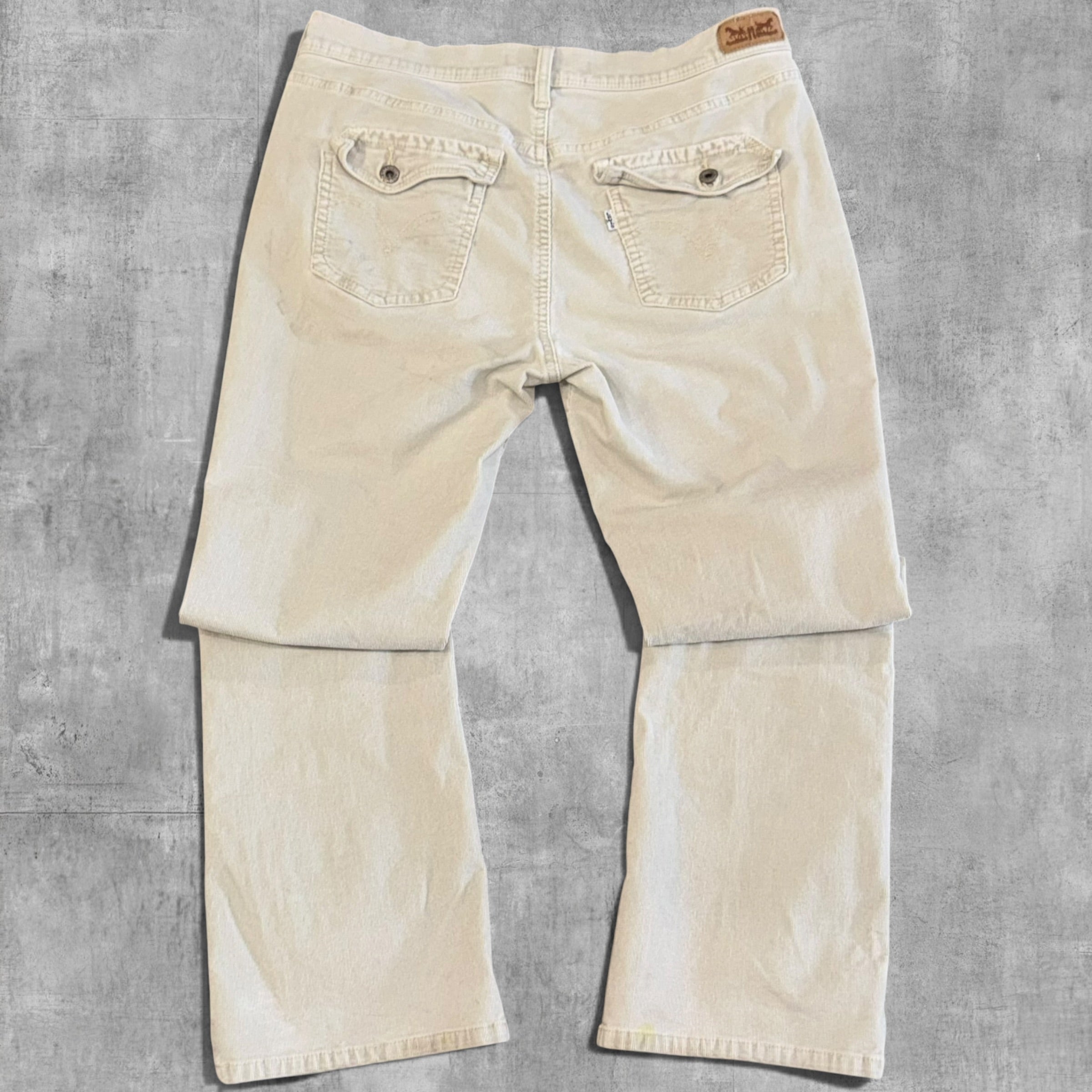 VINTAGE LEVI’S 515 BOOT CUT CREAM CORDUROY PANTS - 12X28