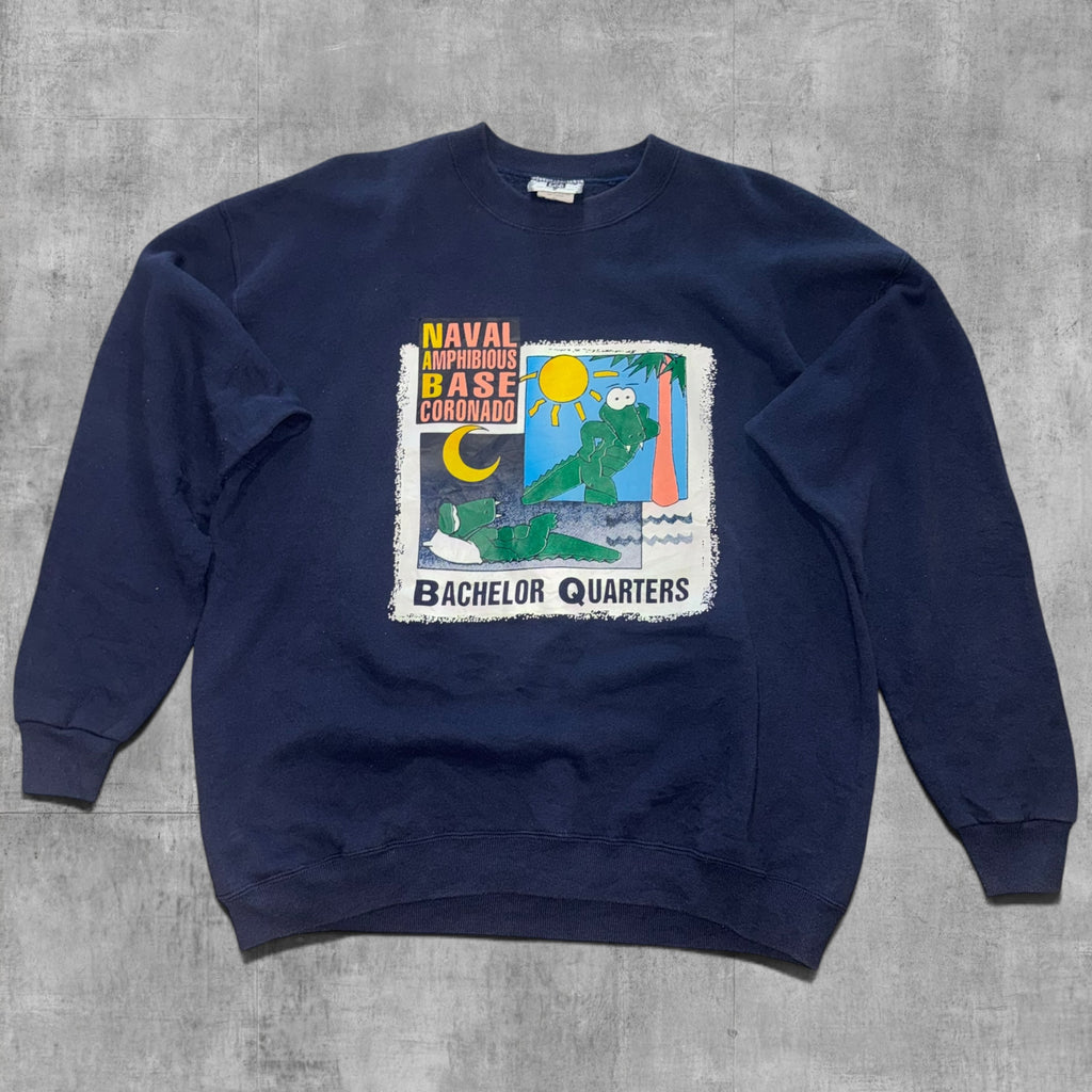 VINTAGE NAVAL AMPHIBIOUS BASE SWEATSHIRT - XL