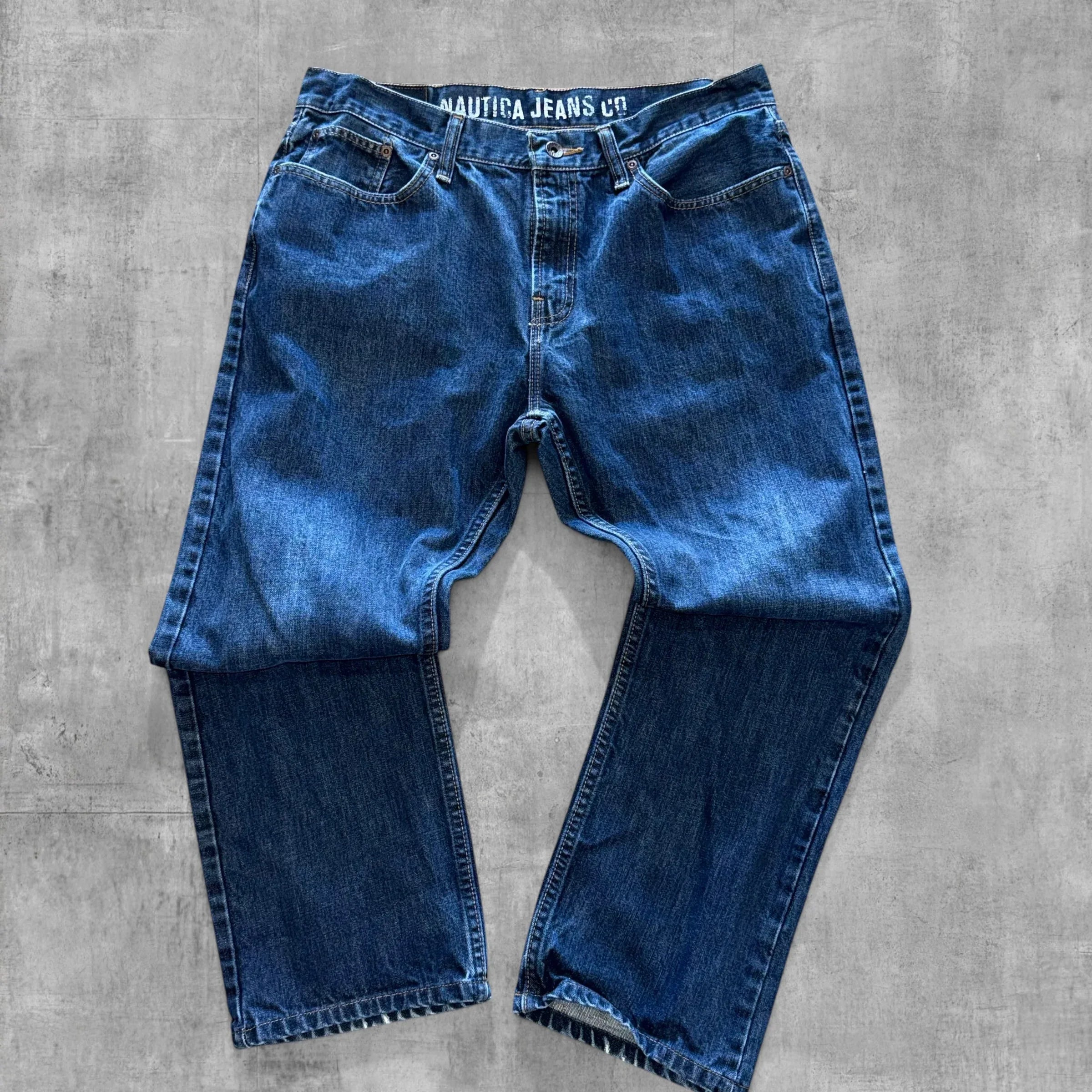 Grandmaster Vintage - AF1A0766-8C50-40AB-81F2-24B1DD1F5019