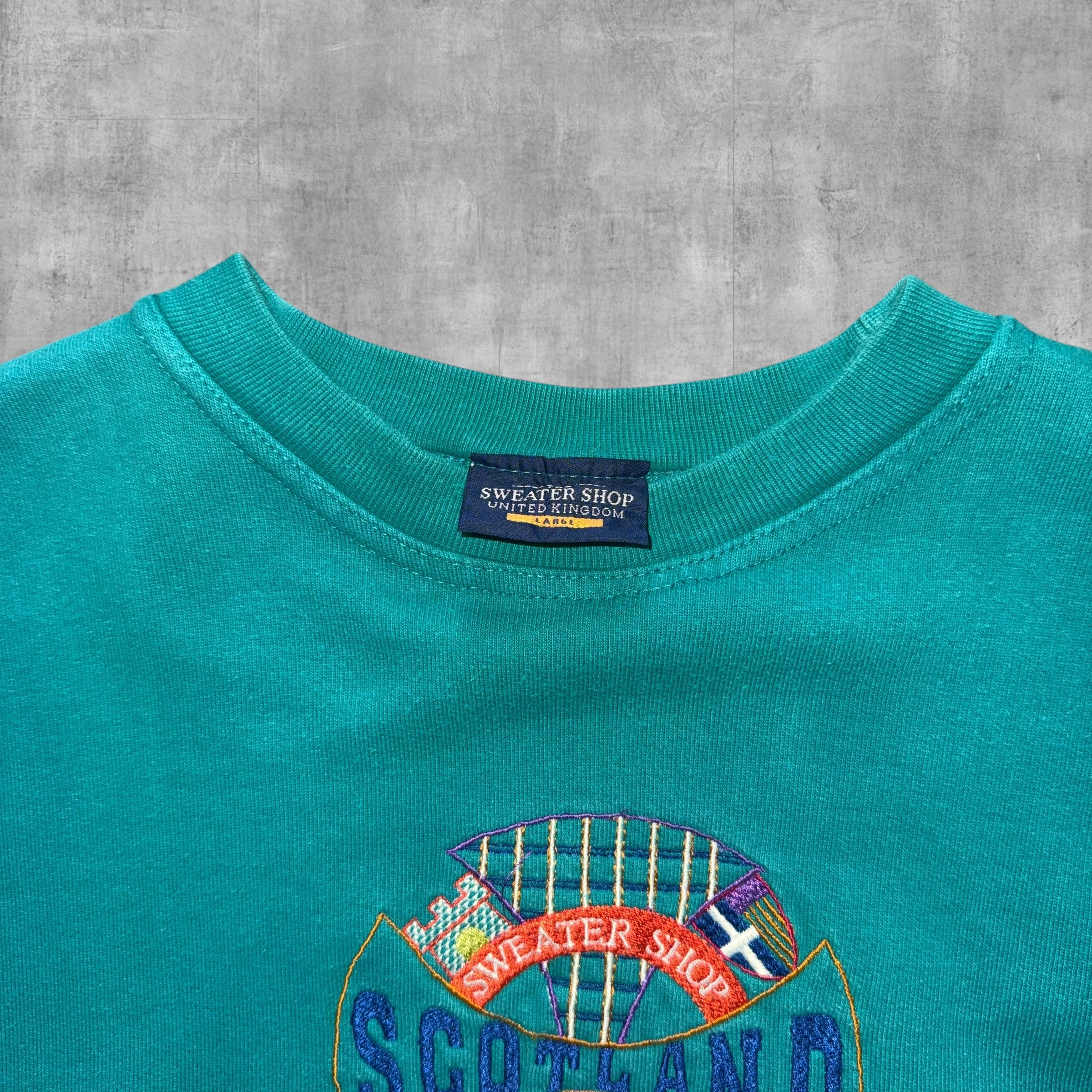 VINTAGE SCOTLAND SWEATER SHOP SWEATSHIRT - L