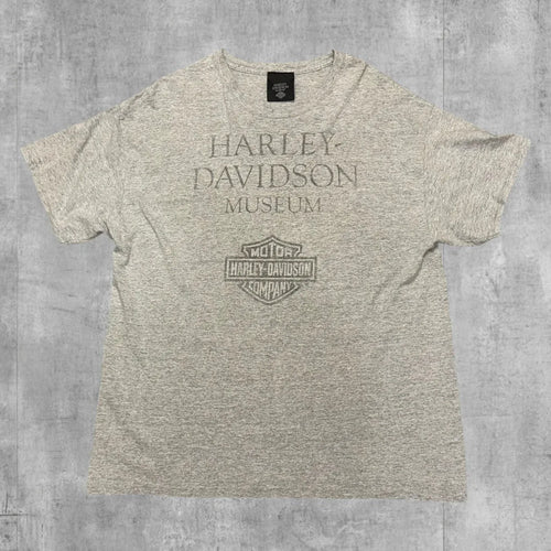 HARLEY DAVIDSON MUSEM TEE - Grandmaster Vintage