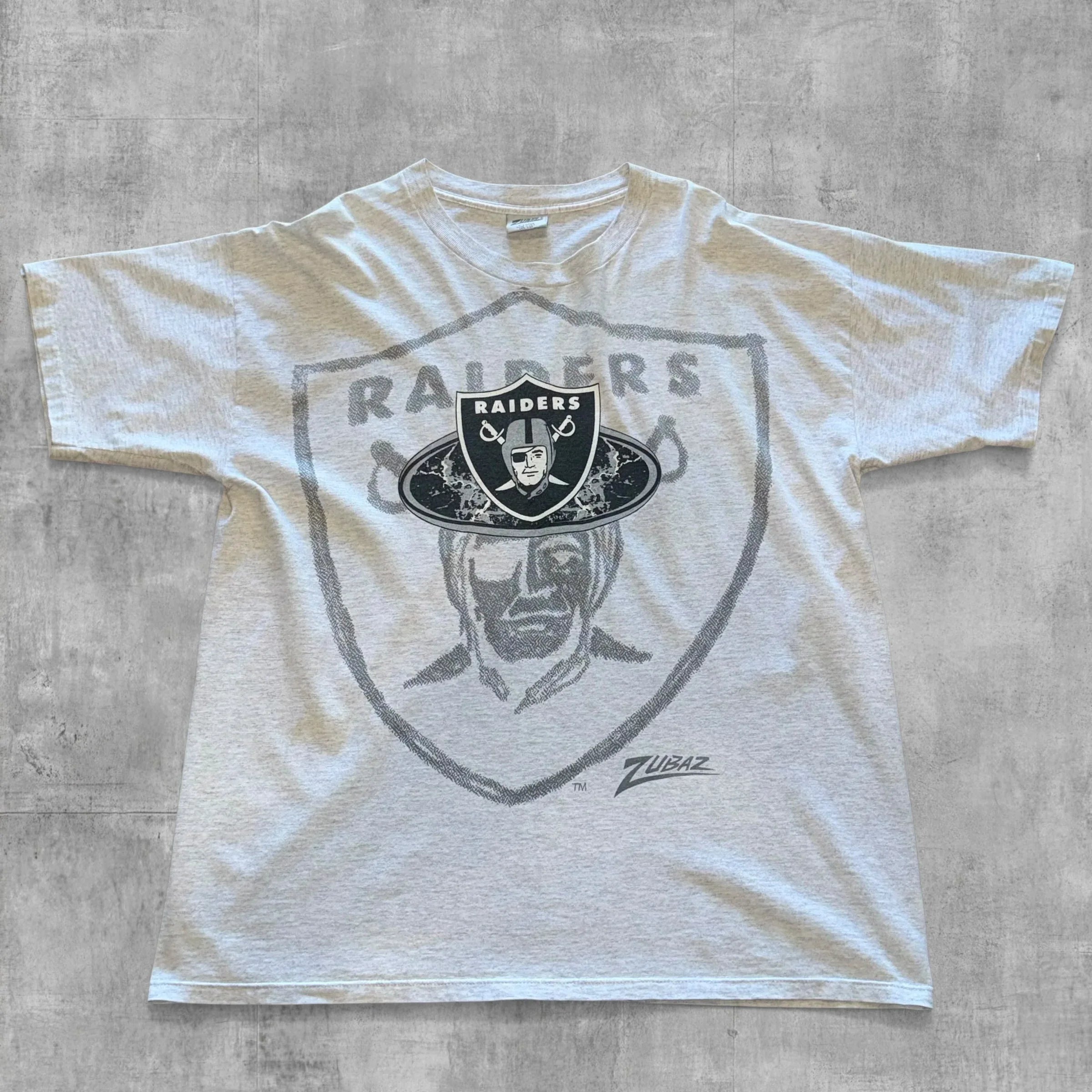 VINTAGE OAKLAND RAIDERS NFL SHIELD LOGO TEE - Grandmaster Vintage